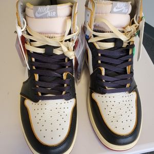 Jordan 1s Union. Black Toe